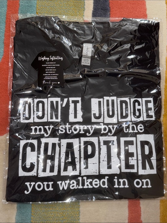 Gildan Tops - Black Graphic Tee "Don't Judge My Story by the Chapter"